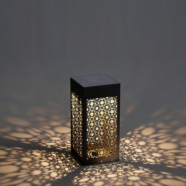 LUMIX-04 | Poste exterior moderno 