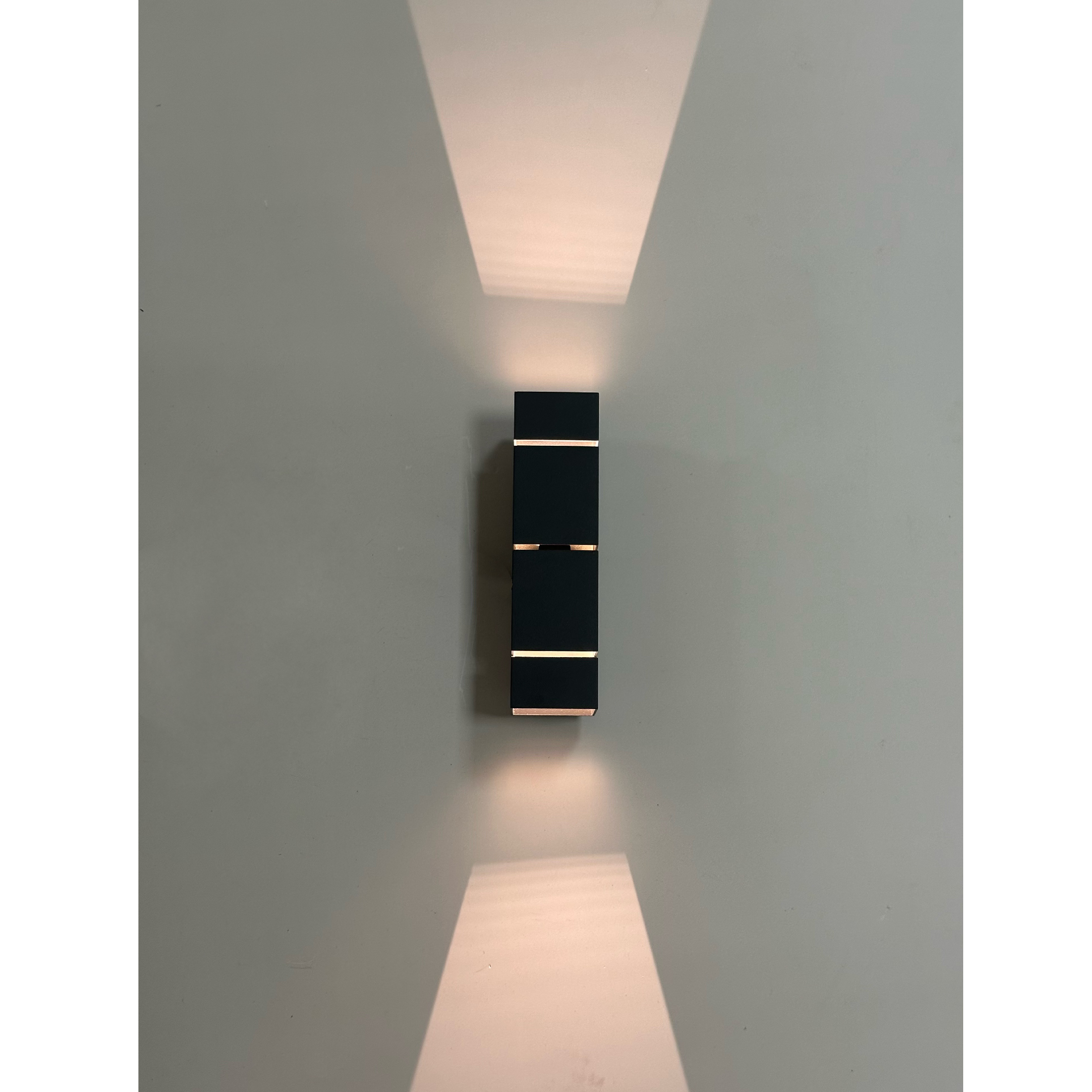Neowall